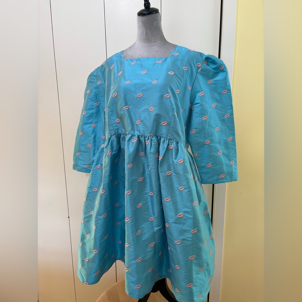 Blue satin dress with lips Batsheva size XL